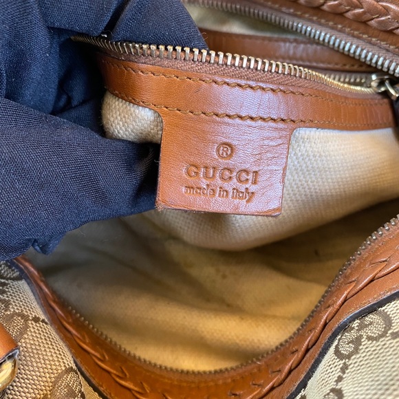 🔥Gucci GG Logo Supreme Shoulder Bag Satchel🔥 - Picture 14 of 15